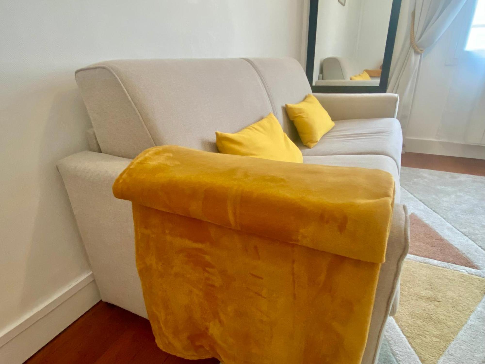 Le Cocon De La Tour -Vip-Compiegne-Hyper Centre Apartment Luaran gambar